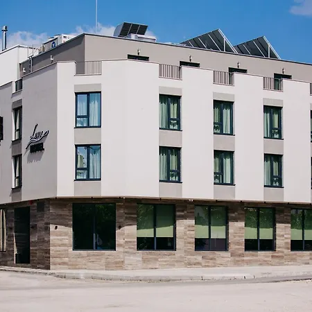 Hotel Leva - 2*