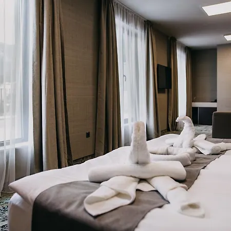 Leva - Hotel 2*