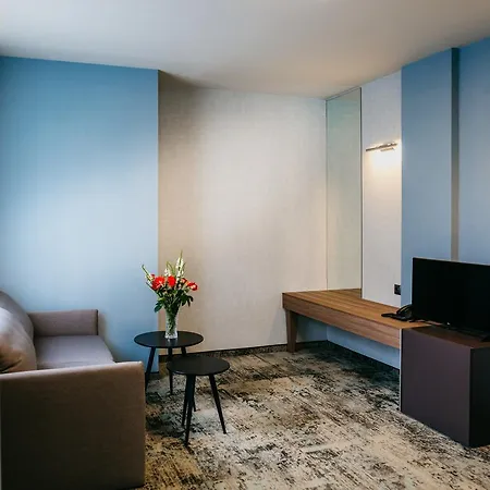 Leva -