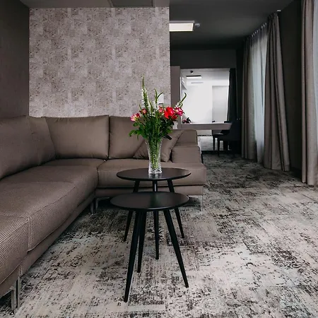 Hotel Leva - 2*